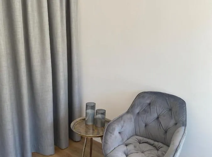 Beautiful Nature In דירה *